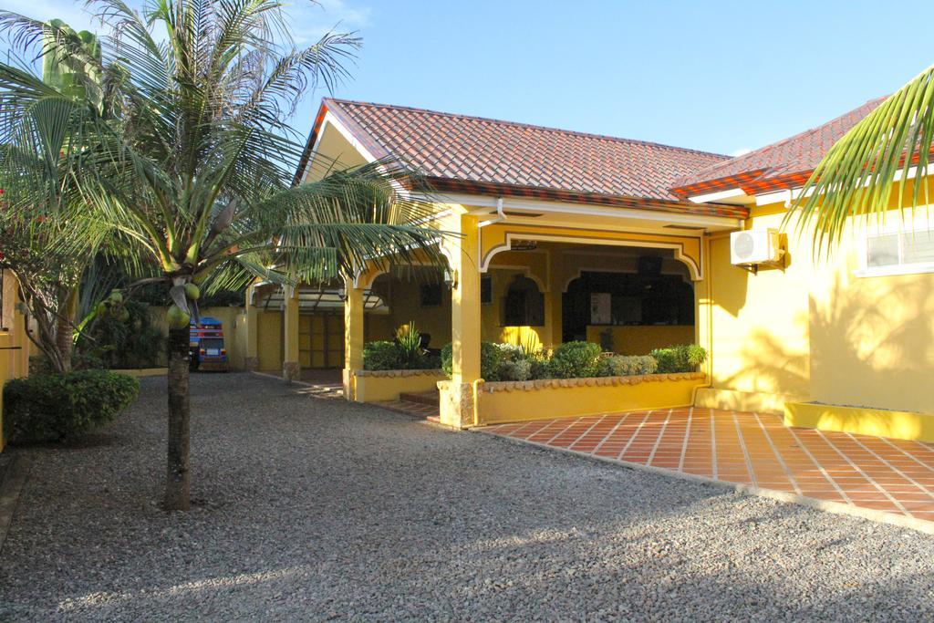 Alona'S Coral Garden Resort (Adults Only) Panglao Exterior foto